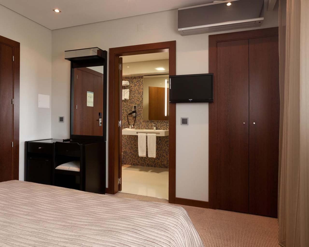 Cardal Hotel Помбал Екстериор снимка
