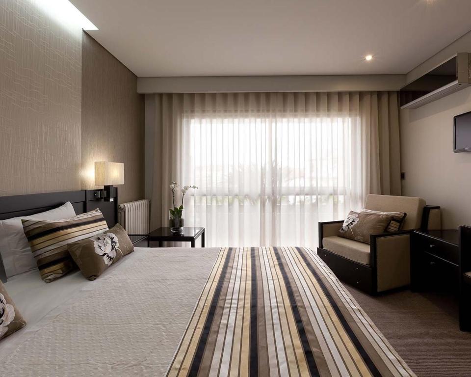 Cardal Hotel Помбал Стая снимка